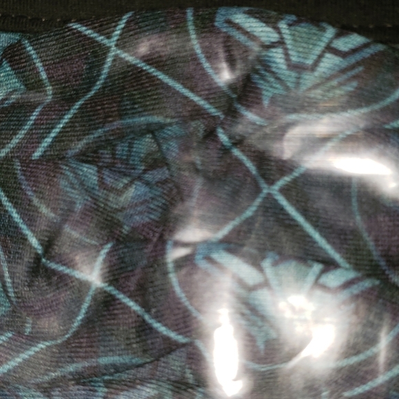 BLACK PANTHER FACE COVER LARGE - Picture 2 of 4